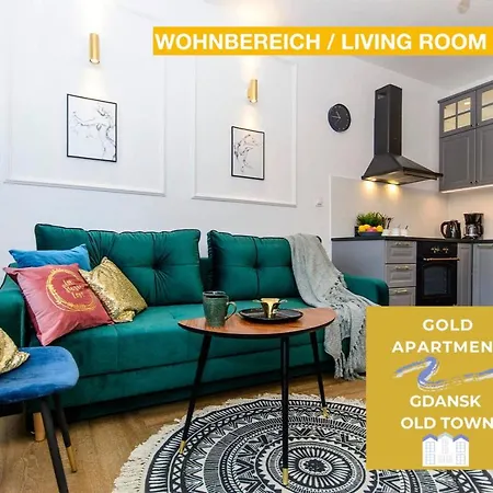 Gold Old Town Apartment *